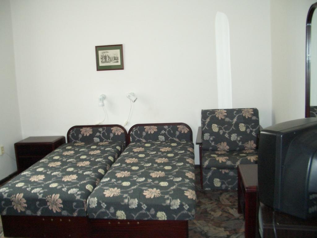 Aranyhid Hotel Balatonboglar Room photo